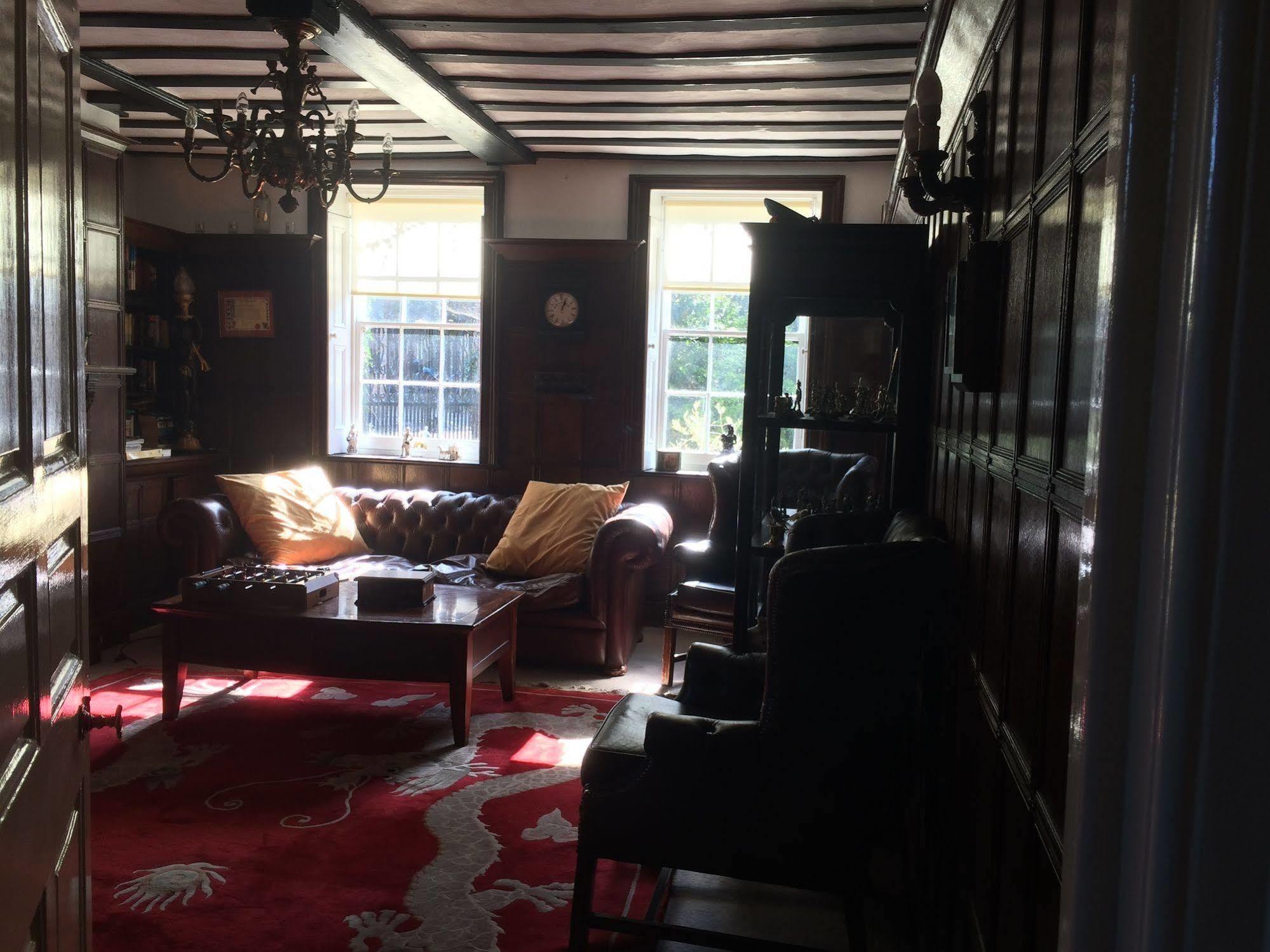 Harmondsworth Hall Guest House West Drayton  Eksteriør billede
